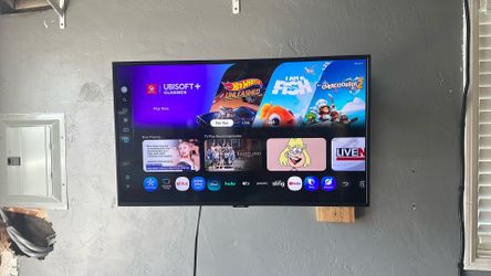 Samsung Smart 32” 4K TV