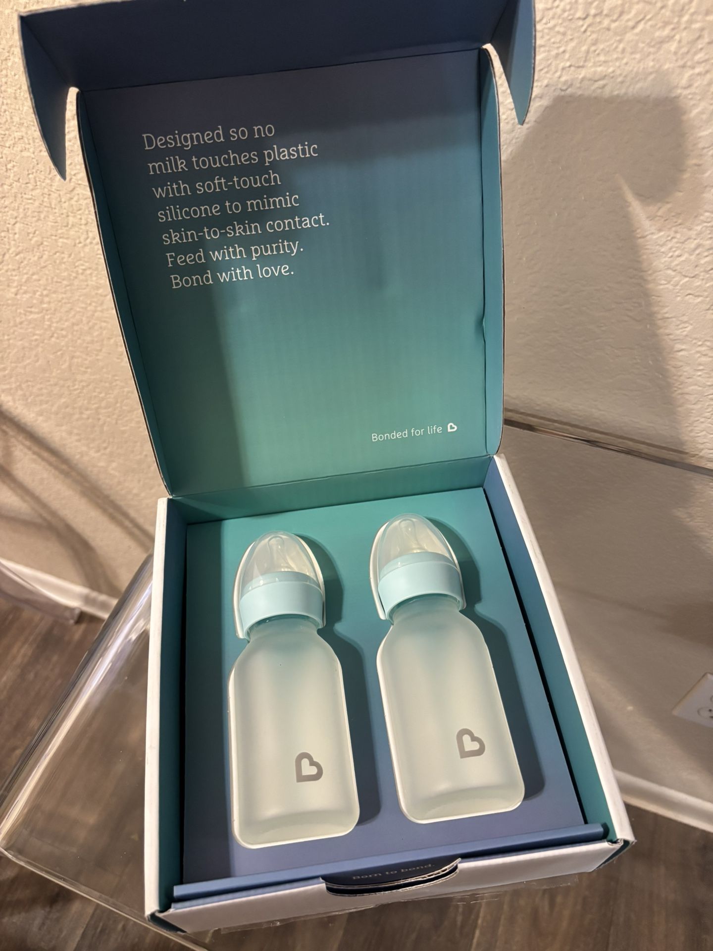 Munchkin Bond Silicone Coated Glass Baby Bottles - Blue - 4 fl oz/2pk