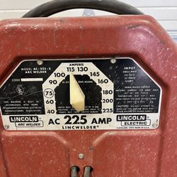 Lincoln Welder- Model AC -225-s Located In Belgrade/ Off Thorpe