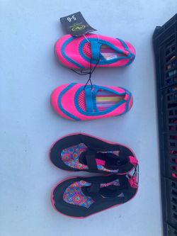 New Water Shoes, Pool Shoes girls size toddler 5-6, 9-10, 13-1 only $5 per pair