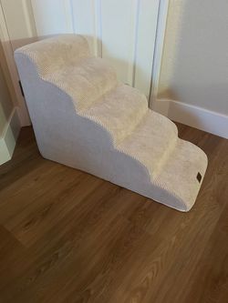 Dog stairs