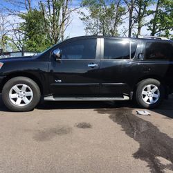2005 Nissan Armada LE 