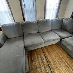 Sectional Couch 