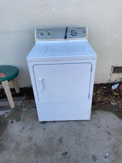 GE White Front-Load Dryer GAS