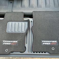 Nissan Frontier 2024 Mat Set