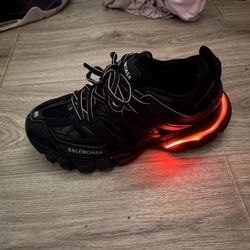 Balenciaga track runners LED