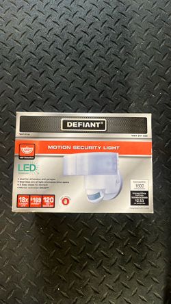 New in Box - Defiant LED Motion Security Light (White)