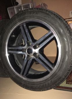 Rines y llamtas 20" solo tienen 3500 millas