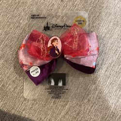 Disney Parks Frozen Hair clip