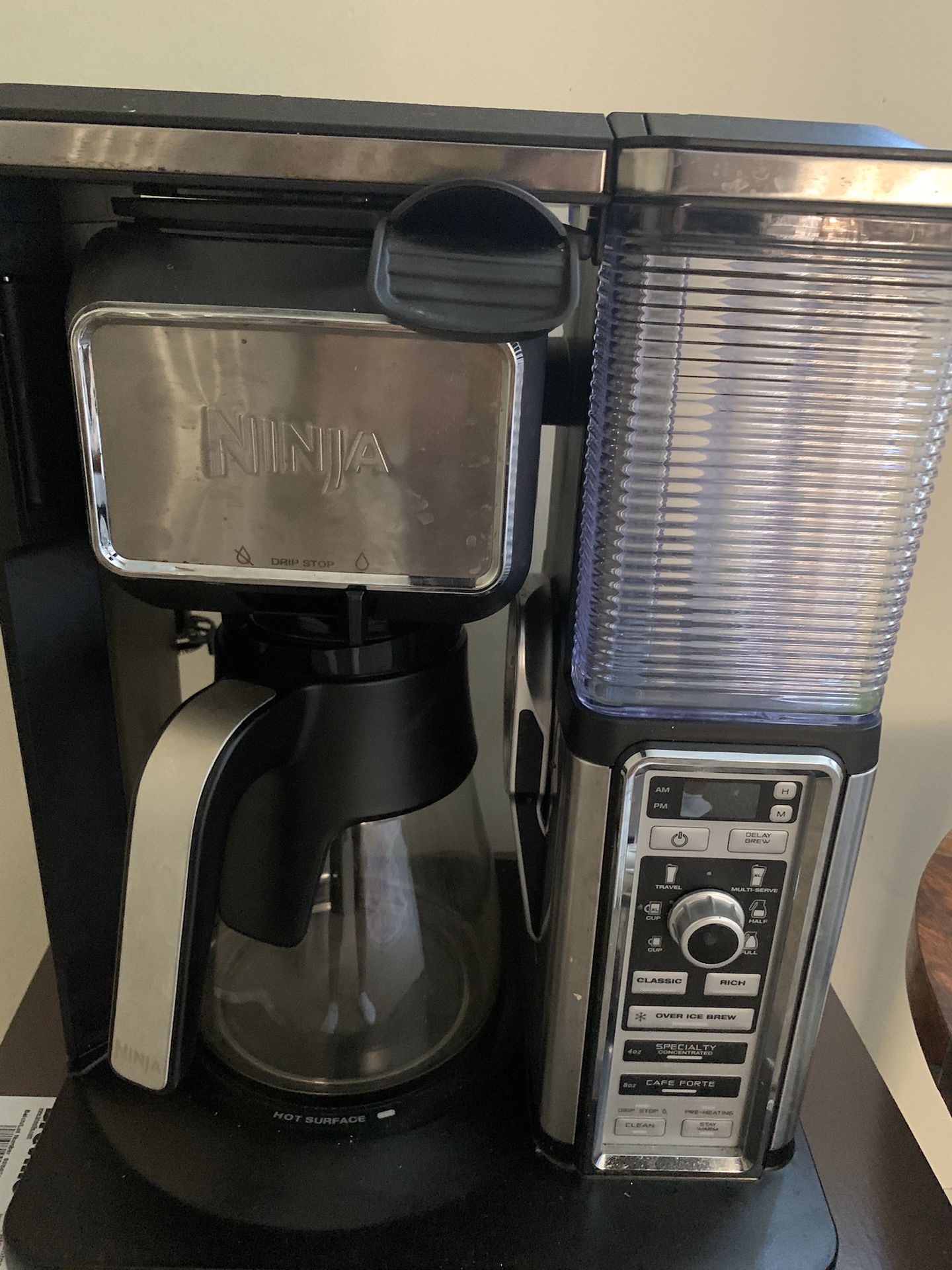 Ninja Coffee maker 10 cup CF097