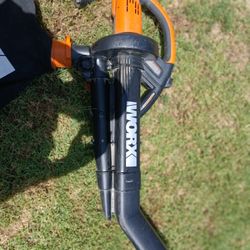 Leaf blower 