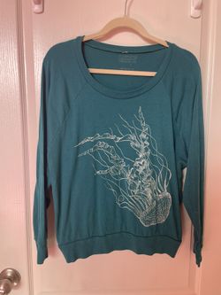 Teal jellyfish sweater from Nothing Obvious size L 
