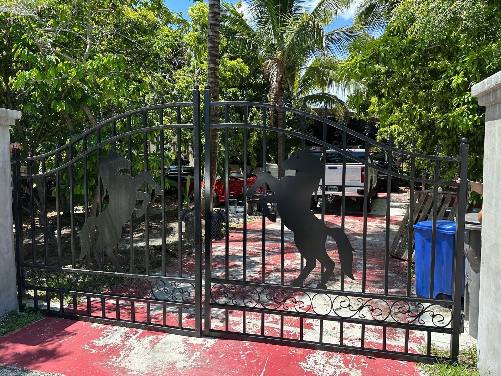Gate/Porton