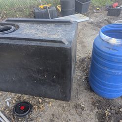 100 gal. Water tank