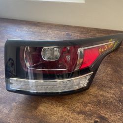 2014-2017 Range Rover Tail Light RH Side