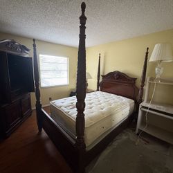 Queen Bedroom Set