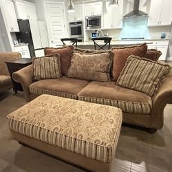 CINDY CRAWFORD 4 Piece LIVING ROOM SET