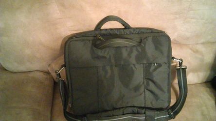 Laptop bag