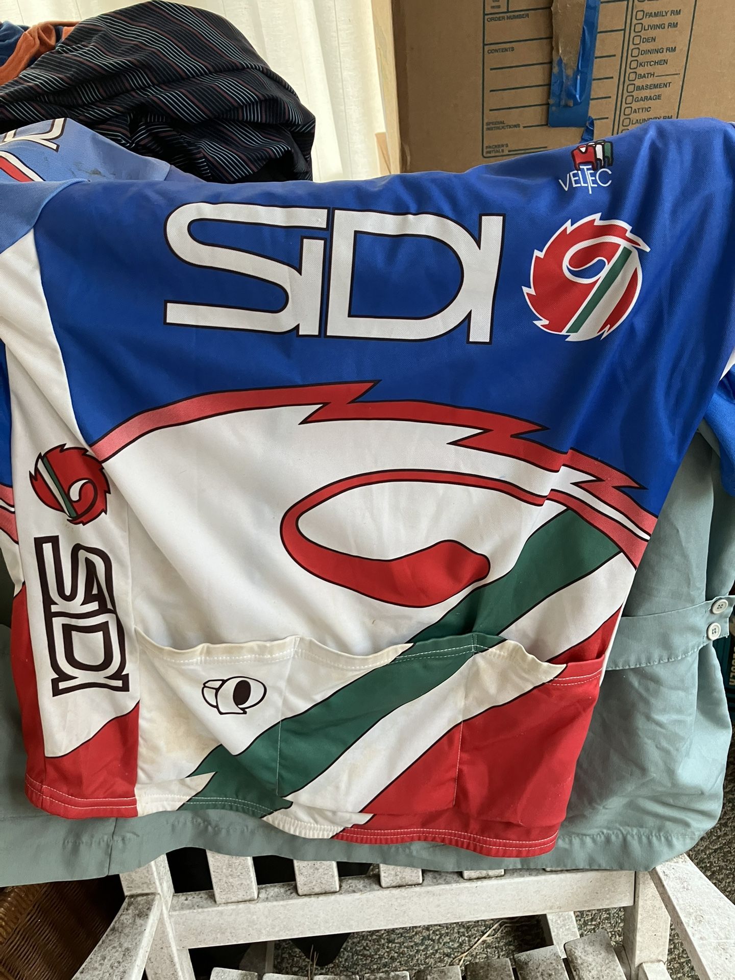 3 Cycle Shirts XLq