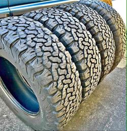 265/70/17 Bfgoodrich Selling a set of 4 tires in excellent condition 🫡