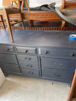 Dresser