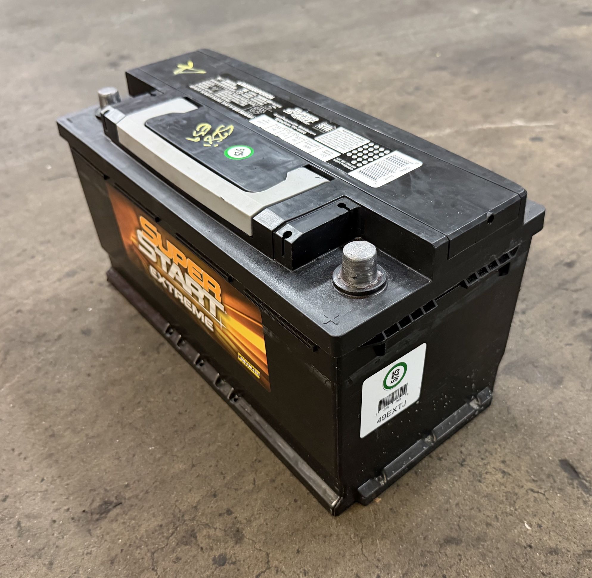 Battery BMW e46 330 325 e39 530i 525i 528i