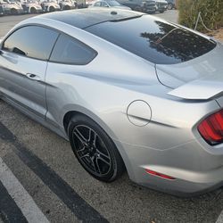 2018 FORD MUSTANG FOR SALE!!!