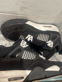Jordan 4