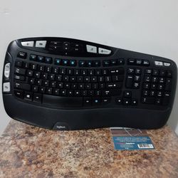 Logitech K350 Wireless Comfort Wave Keyboard 