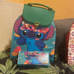 Bag pack And Purse Set 30$