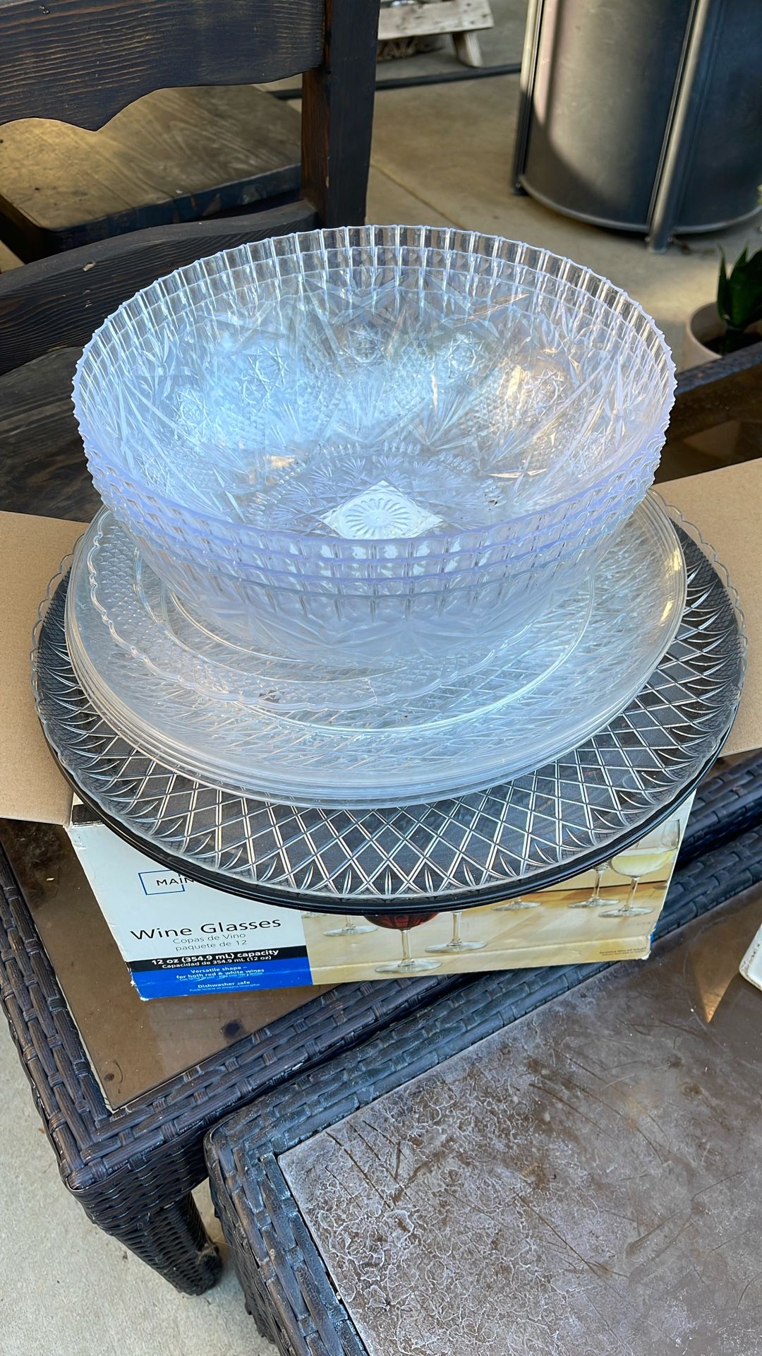 Party Supplies Bowls