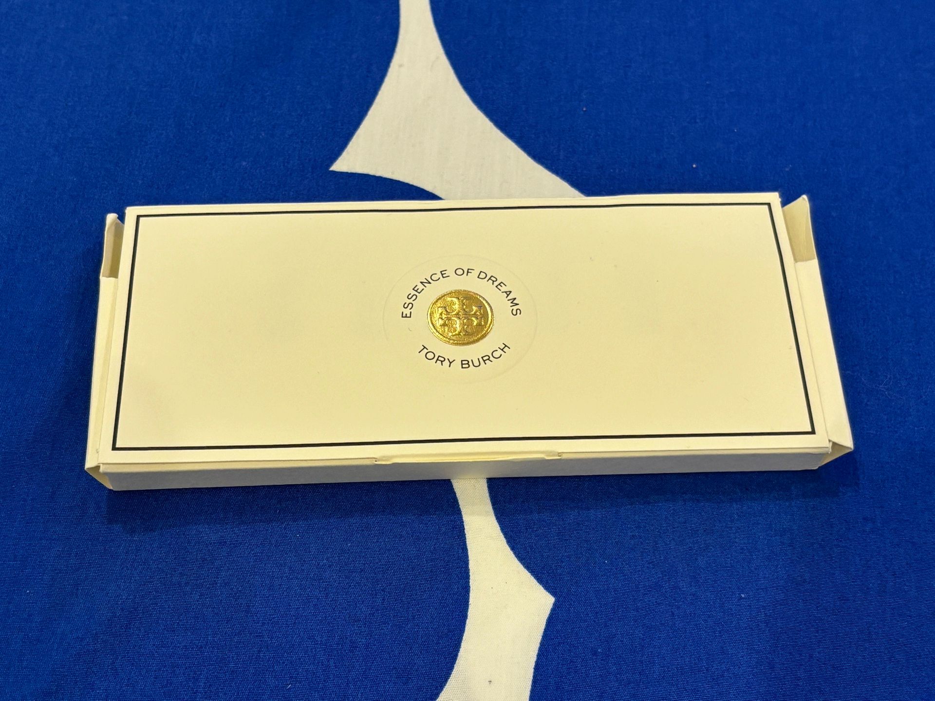 Tory Burch Essence Of Dreams Perfume Sampler