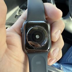 Apple Watch Series 5