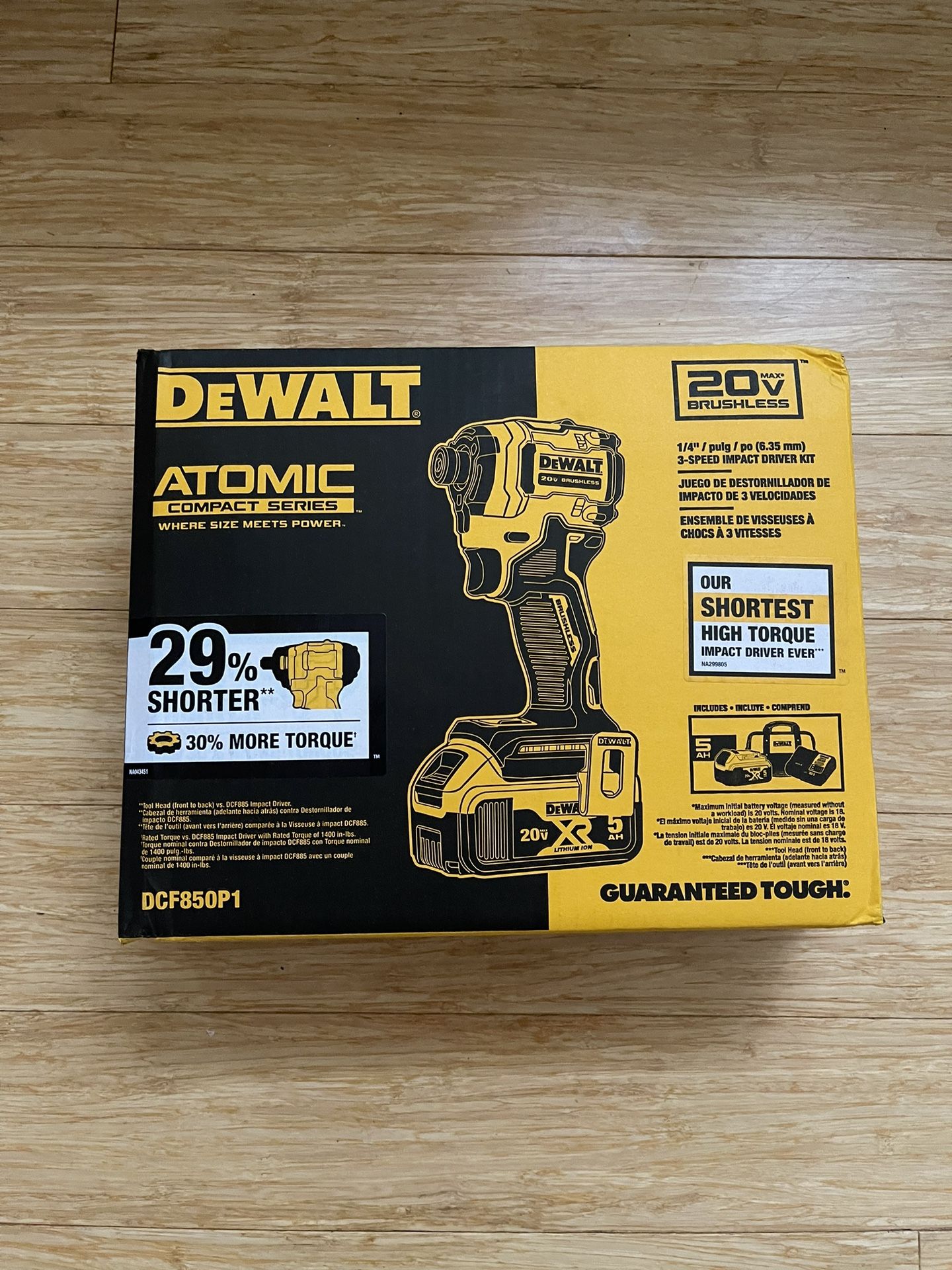 Dewalt 20V MAX Atomic 1/4” Impact Driver Kit
