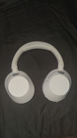 Sony ULTWEAR headphones