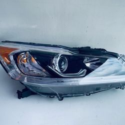 2016-2017 HONDA ACCORD SEDAN RIGHT PASSENGER SIDE HEADLIGHT HALOGEN OEM W/O led