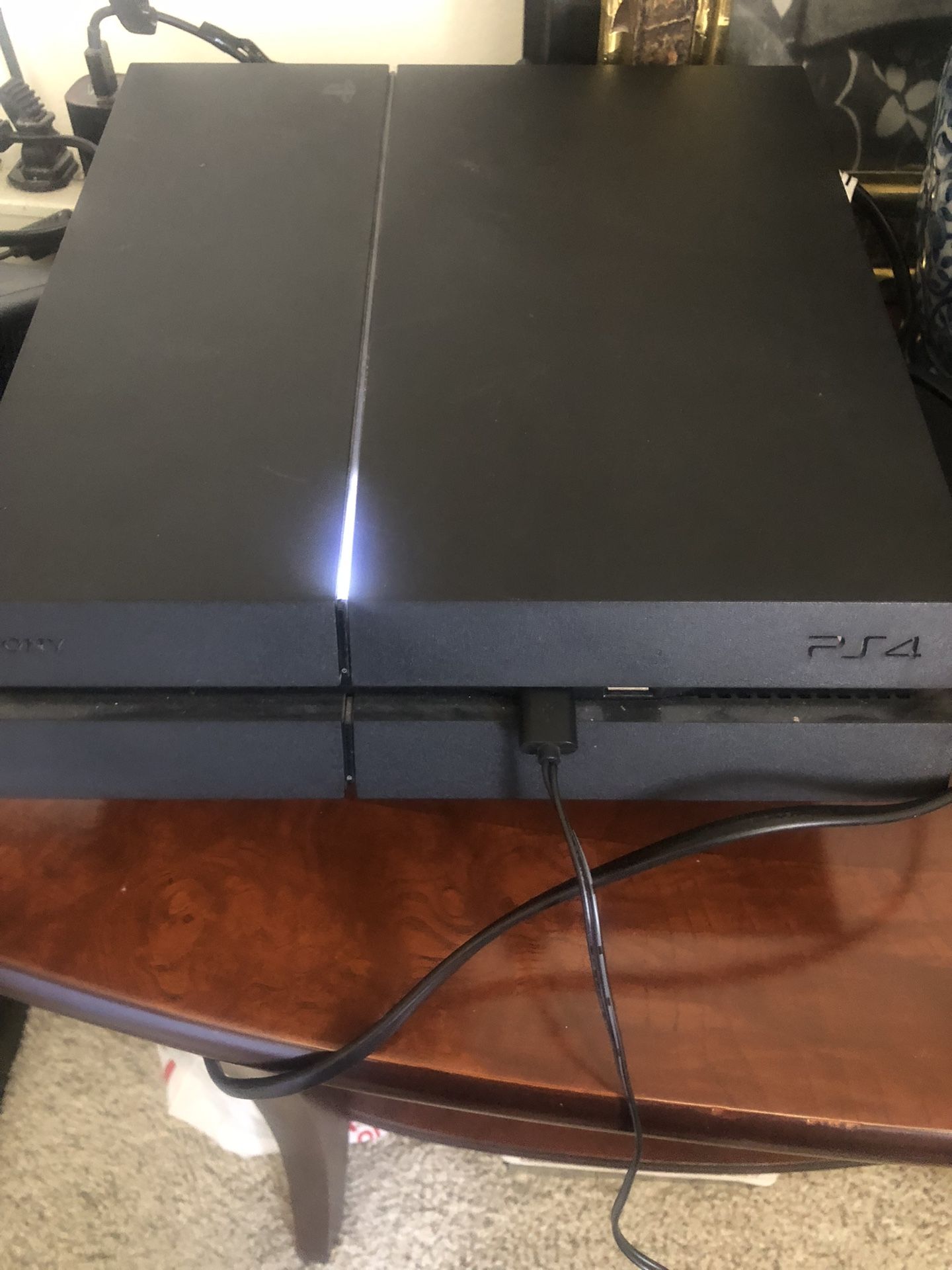 PS4