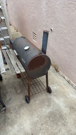 Barrel smoker