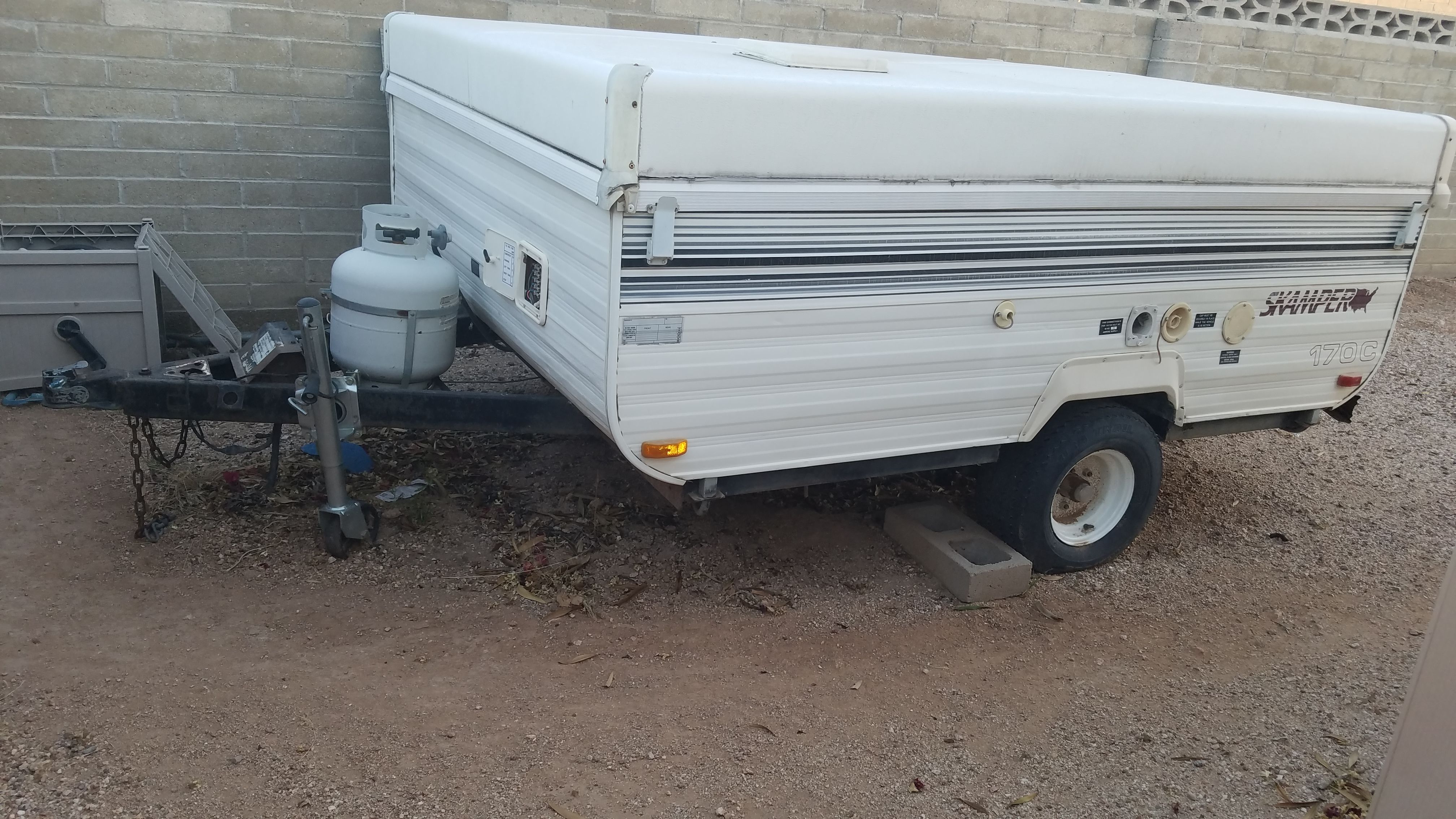 Skamper 170C Pop-up Camper - 1989