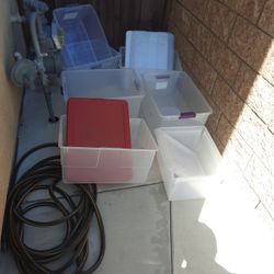 PLASTIC CONTAINERS 