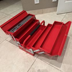 New In Box Bulldog Expandable Tool Box Storage Tools Carrier With 14 Pcs Driver Wrench Socket Set 