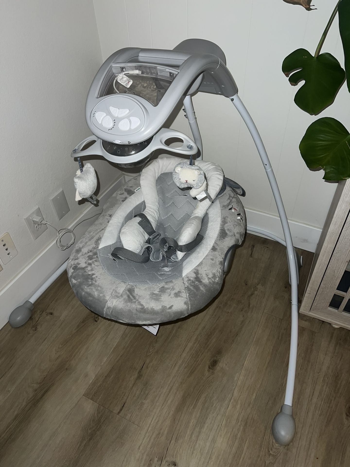 Ingenuity Baby Swing