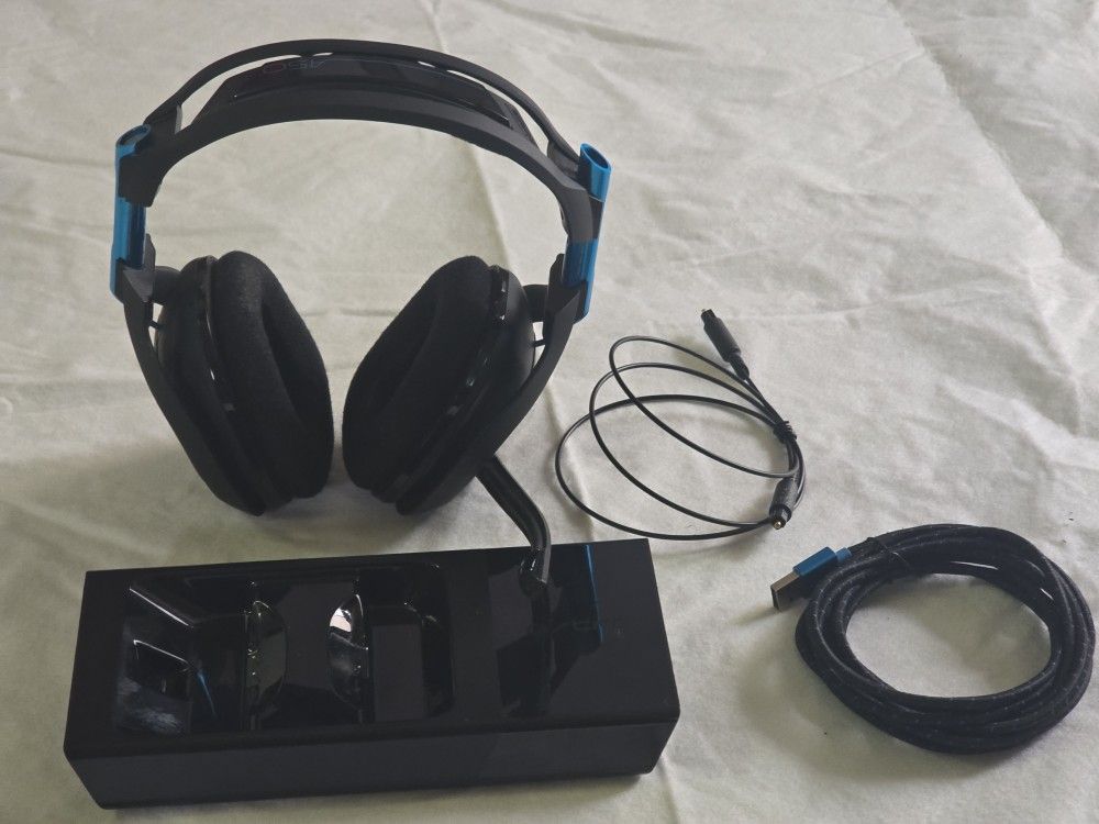 ASTRO A50 Wireless Headset + Base Station