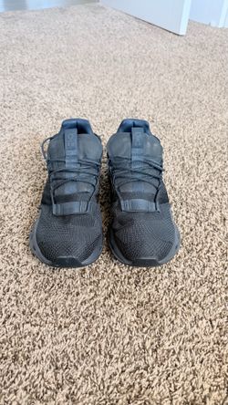 On Running Cloudnova — All Black — Size 10