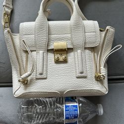 3.1 Phillip Lim handbag，white leather