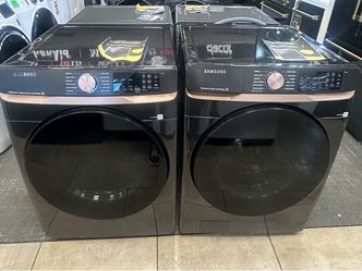Samsung Front Load Washer and Gas Dryer Set