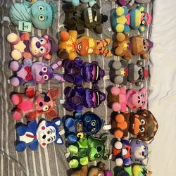 Funko Five Night’s At Freddy’s Plushies (READ DESCRIPTION)