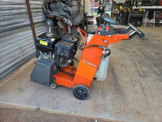 HUSQVARNA CONCRETE SAW