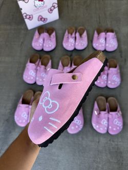 Hello Kitty Birkenstock 