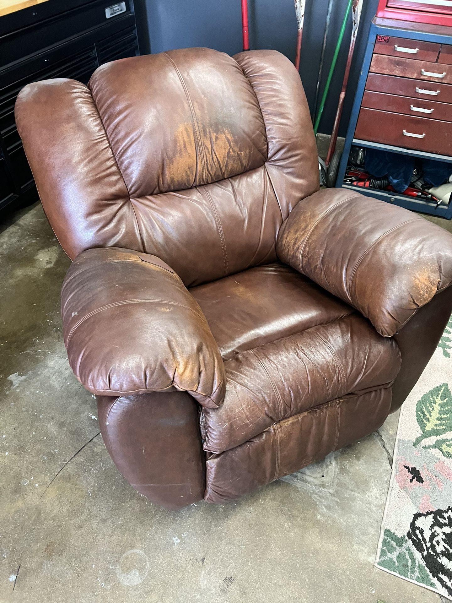 Cozy Leather Recliner